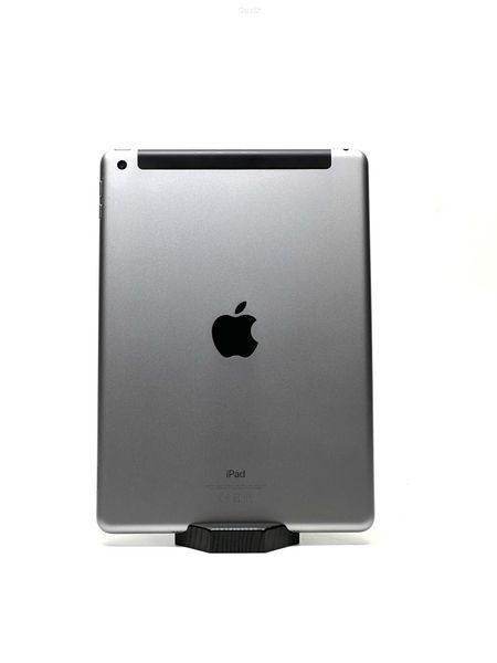 Планшет Apple iPad 6th Space Gray (A1954) 9,7 Retina 128 Гб Wi-Fi + Cellular (Вживаний - Клас A-)