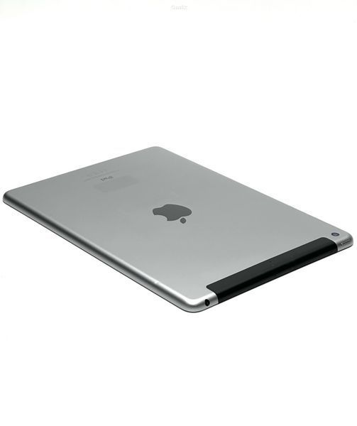 Планшет Apple iPad 6th Space Gray (A1954) 9,7 Retina 128 Гб Wi-Fi + LTE (Вживаний - Клас B)