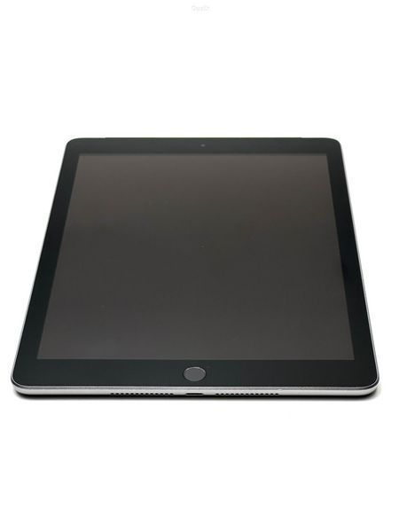 Планшет Apple iPad 6th Space Gray (A1954) 9,7 Retina 128 Гб Wi-Fi + LTE (Вживаний - Клас A-)