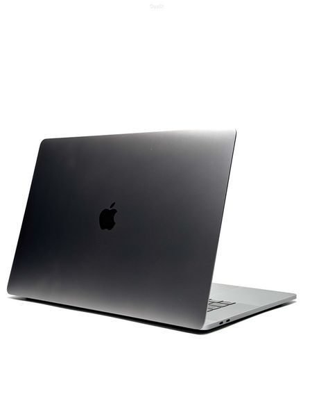 Ноутбук Apple MacBook Pro A1990 Retina Intel Core i7 (i7-8850H) 32 Гб 1 Тб SSD Клас A- (GNB1225032) Б/В GNB1225032 фото
