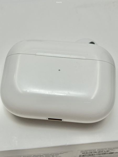 Навушники бездротові Apple AirPods Pro with MagSafe Charging Case White (вживані) LPNHE761425296 фото