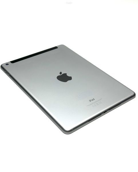 Планшет Apple iPad 6th Space Gray (A1954) 9,7 Retina 128 Гб Wi-Fi + LTE (Вживаний - Клас A-)
