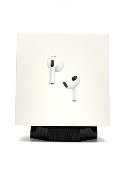 Навушники бездротові Apple AirPods 3 with MagSafe Charging Case White (вживані)