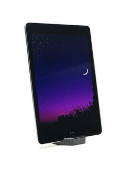 Планшет Apple iPad 6th Space Gray (A1954) 9,7 Retina 128 Гб Wi-Fi + LTE (Вживаний - Клас A-) RNB0325702 фото