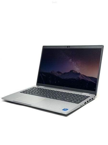 Ноутбук Dell Latitude 5520 Multitouch Intel Core i5 (i5-1135G7) 16 Гб 256 Гб SSD Клас A (RNL0326805) Б/В