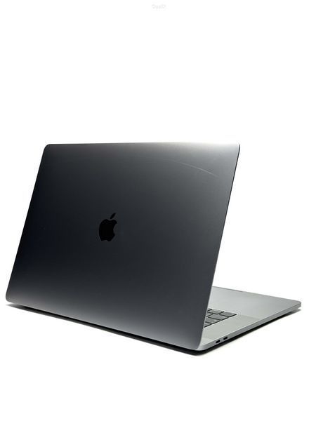 Ноутбук Apple MacBook Pro A1990 Retina Intel Core i7 (i7-8850H) 32 Гб 1 Тб SSD Клас A- (GNB1225042) Б/В GNB1225042 фото