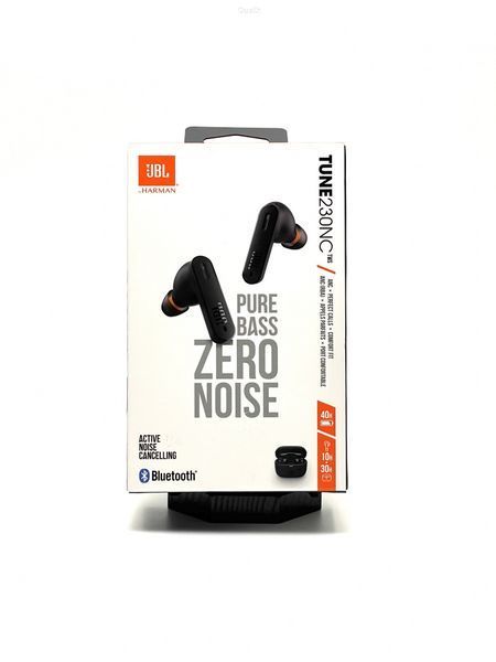 Навушники бездротові JBL Tune 230 NC TWS Black (вживані)