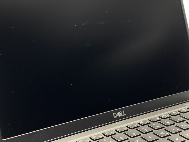 Ноутбук Dell Latitude 5400 Multitouch Intel Core i5 (i5-8365U) 16 Гб 256 Гб SSD (Вживаний - Клас A-) RNB1024369 фото