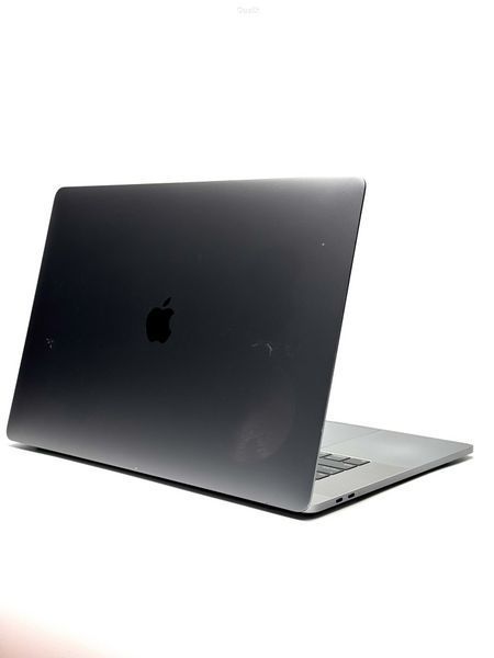 Ноутбук Apple MacBook Pro A1990 Retina Intel Core i7 (i7-9750H) 16 Гб 512 Гб SSD Клас B (GNB1225041) Б/В