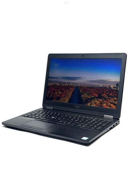 Ноутбук Dell Latitude E5570 IPS Intel Core i5 (i5-6200U) 8 Гб 128 Гб SSD Клас B (NTB0426054) Б/В