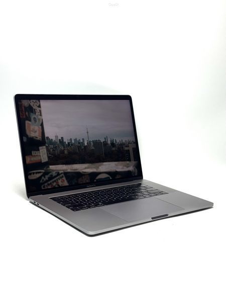 Ноутбук Apple MacBook Pro A1990 Retina Intel Core i7 (i7-8750H) 16 Гб 256 Гб SSD Клас A- (GNB1225060) Б/В GNB1225060 фото