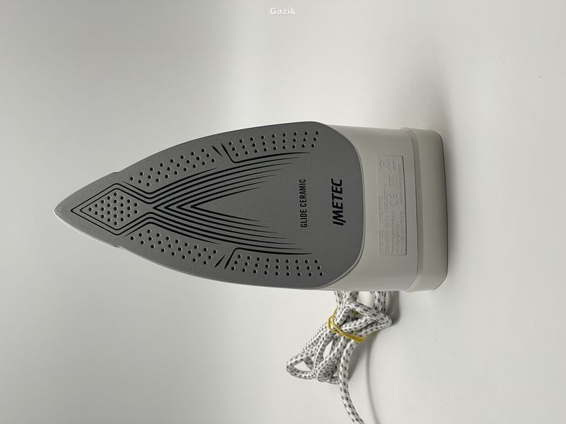 Праска Imetec ZeroCalc Z1 2200 Вт (вживана)