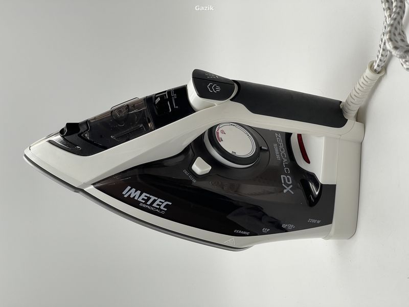 Праска Imetec ZeroCalc Z1 2200 Вт (вживана)
