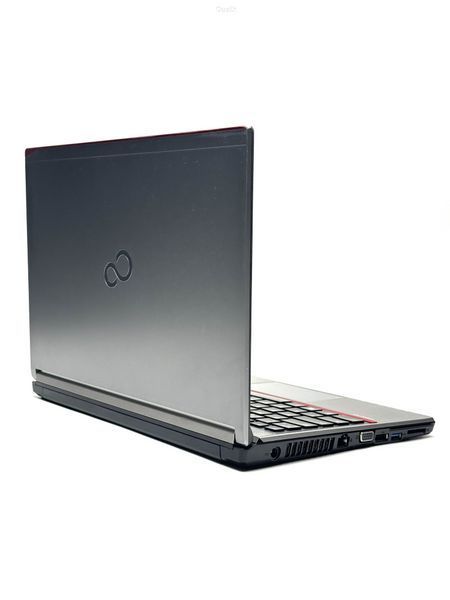 Ноутбук Fujitsu LifeBook E736 IPS Intel Core i5 (i5-6200U) 8 Гб 256 Гб SSD Клас A- (NTB0226258) Б/В