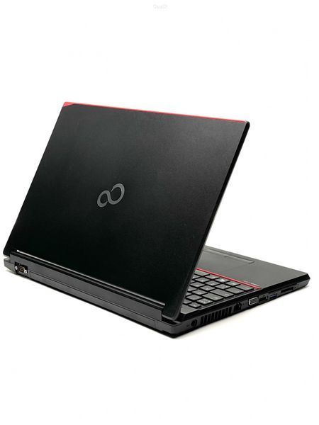 Ноутбук Fujitsu LifeBook E557 IPS Intel Core i5 8 Гб 256 Гб SSD (Вживаний - Клас A-) RNB1223140 фото
