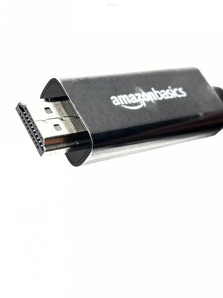Кабель мультимедійний Amazon Basics Type-C to HDMI (сумісний із Thunderbolt 3), 4K@30 Гц, 1.8 м