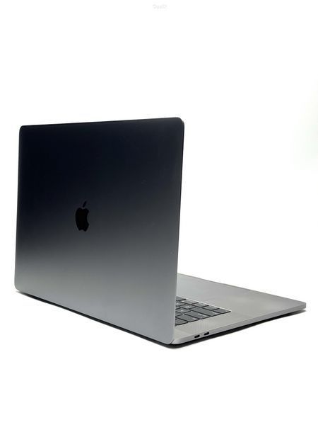 Ноутбук Apple MacBook Pro A1990 Retina Intel Core i7 (i7-9750H) 16 Гб 512 Гб SSD Клас A- (GNB1225008) Б/В