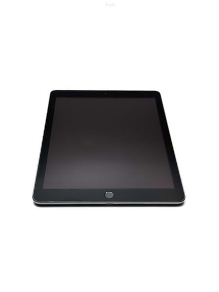 Планшет Apple iPad 6th Space Gray (A1954) 9,7 Retina 128 Гб Wi-Fi + LTE (Вживаний - Клас A-)
