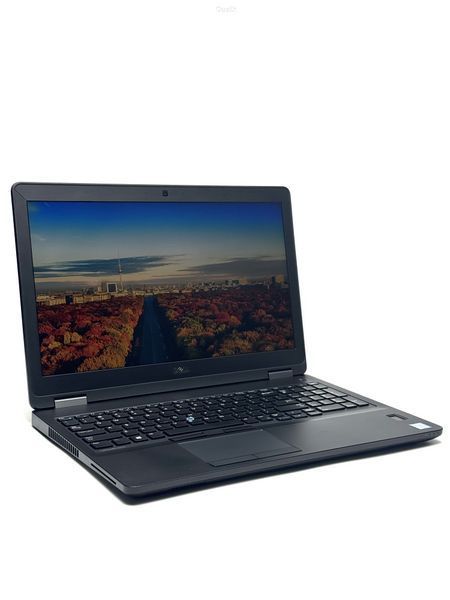 Ноутбук Dell Latitude E5570 IPS Intel Core i5 (i5-6300U) 8 Гб 256 Гб SSD Клас B (NTB0426056) Б/В