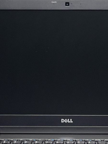 Ноутбук Dell Latitude E5570 IPS Intel Core i5 (i5-6300U) 8 Гб 256 Гб SSD (Вживаний - Клас B)