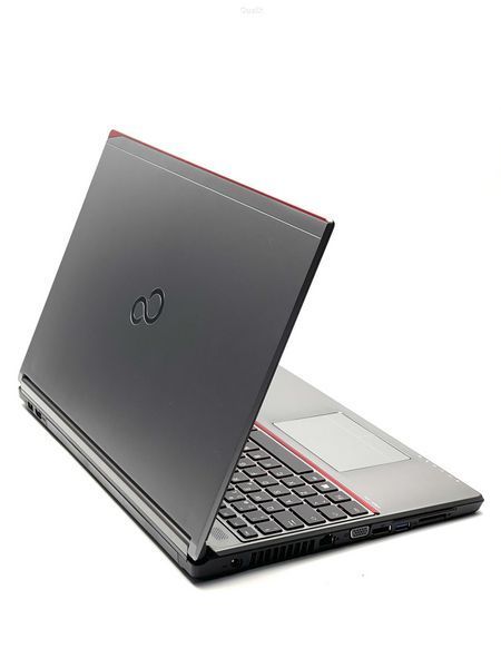 Ноутбук Fujitsu LifeBook E756 IPS Intel Core i5 (i5-6300U) 8 Гб 256 Гб SSD (Вживаний - Клас A)