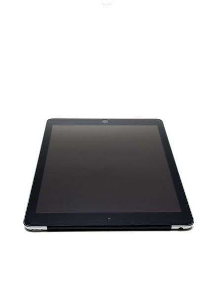 Планшет Apple iPad 6th Space Gray (A1954) 9,7 Retina 128 Гб Wi-Fi + LTE (Вживаний - Клас A-)