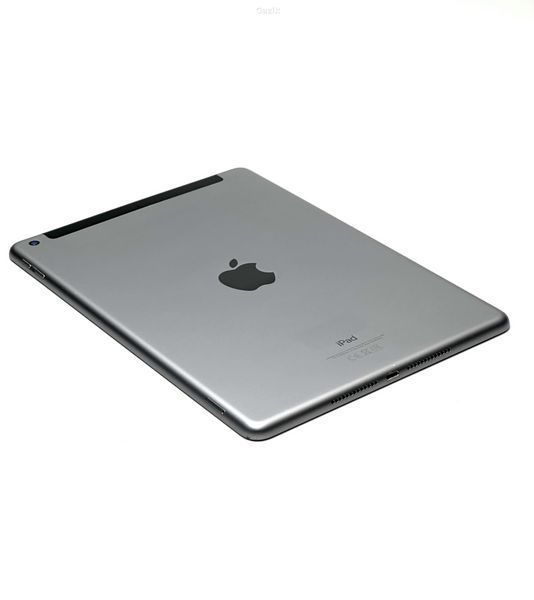 Планшет Apple iPad 6th Space Gray (A1954) 9,7 Retina 128 Гб Wi-Fi + LTE (Вживаний - Клас A-) RNB0325638 фото