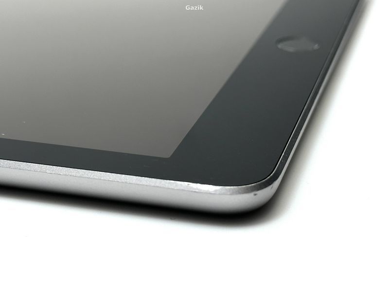 Планшет Apple iPad 6th Space Gray (A1893) 9,7 Retina 32 Гб Wi-Fi (Вживаний - Клас B)