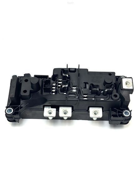 Реле напруги модуля контролера акумулятора Volkswagen ID4 0Z1.915.180.C ID40010 фото