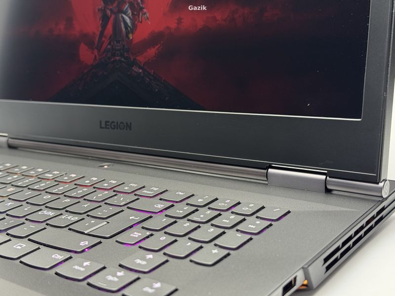 Ігровий ноутбук Lenovo Legion Y740-17IRHg IPS (144 Гц) Intel Core i7 (i7-9750H) 32 Гб 1 Тб SSD Клас A (NTB1225075) Б/В NTB1225075 фото