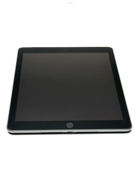 Планшет Apple iPad 6th Space Gray (A1954) 9,7 Retina 128 Гб Wi-Fi + LTE (Вживаний - Клас B)