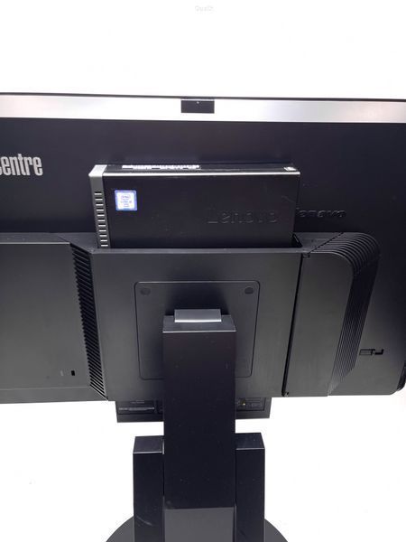 Моноблок Lenovo Tiny-in-One M900 AIO TN Intel Core i5 8 Гб 180 Гб SSD (Вживаний - Клас A-) CNB11211238 фото