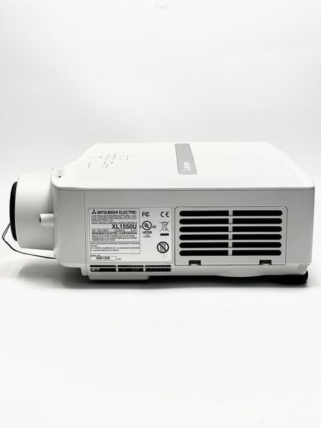 Проєктор MITSUBISHI XL1550U (Клас B)