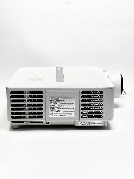 Проєктор MITSUBISHI XL1550U (Клас B)