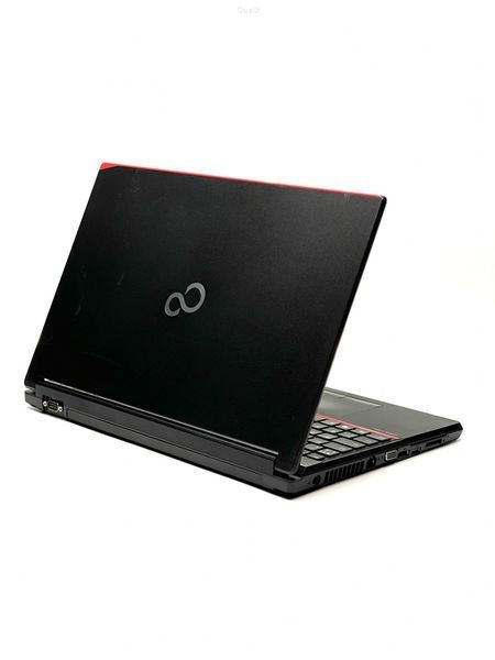 Ноутбук Fujitsu LifeBook E557 IPS Intel Core i5 (i5-7200U) 16 Гб 512 Гб SSD (Вживаний - Клас A-), IPS, Intel Core i5-7200U, 16 Гб, 512 Гб, Intel HD Graphics 620