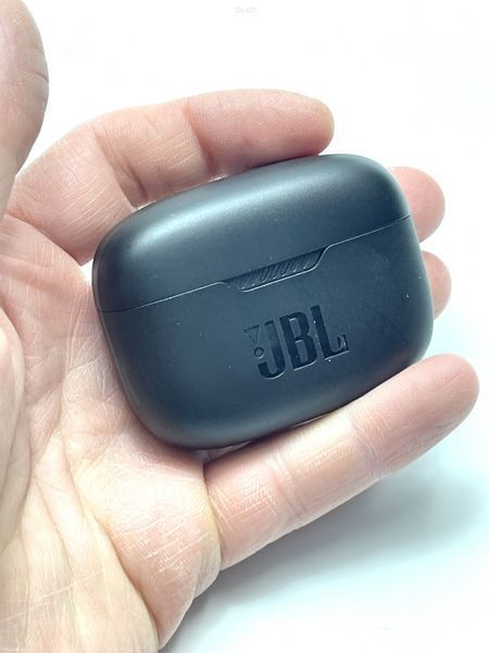 Навушники бездротові JBL Tune 130NC Black (вживані)