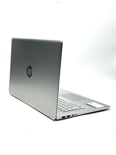 Ноутбук HP 17-cn0023dx IPS Intel Core i5 (i5-1135G7) 8 Гб 256 Гб SSD Клас A (NTB1125375) Б/В