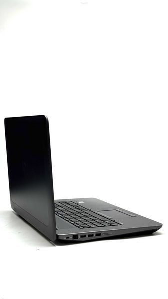Ноутбук HP ZBook 17 G3 IPS Intel Core i5 (i5-6440HQ) 16 Гб 256 Гб SSD Клас B (NTB1125002) Б/В