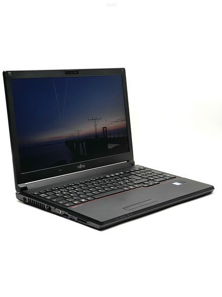 Ноутбук Fujitsu LifeBook E557 IPS Intel Core i5 (i5-7200U) 8 Гб 1 Тб SSD (Вживаний - Клас A-)