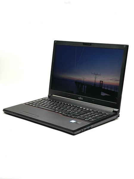 Ноутбук Fujitsu LifeBook E557 IPS Intel Core i5 (i5-7200U) 8 Гб 1 Тб SSD (Вживаний - Клас A-)