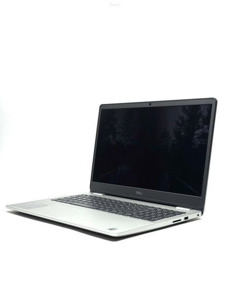 Ноутбук Dell Inspiron 15 5593 IPS Intel Core i5 (i5-1035G1) 8 Гб 256 Гб SSD (Вживаний - Клас A)