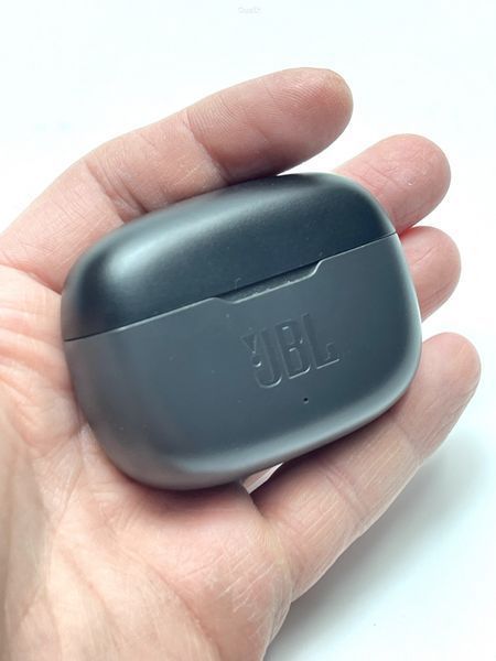 Навушники бездротові JBL Wave 200TWS Black (вживані)