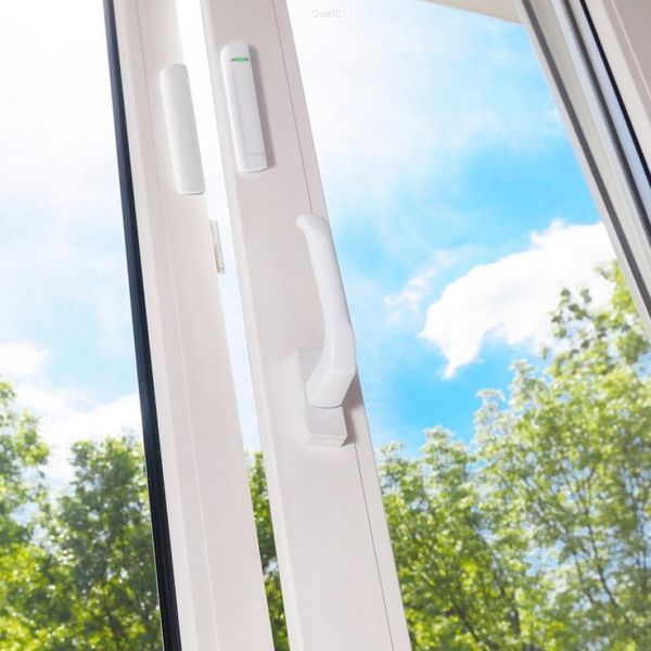 Бездротовий датчик відчинення Ajax DoorProtect Plus White 10672692 фото Бездротовий датчик відчинення Ajax DoorProtect Plus White 10672692 фото
