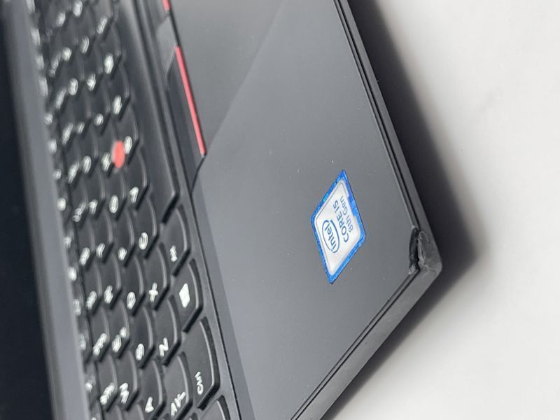 Ноутбук Lenovo ThinkPad T590 IPS Intel Core i5 (i5-8265U) 8 Гб 256 Гб SSD (Вживаний - Клас B) RNB1223110 фото