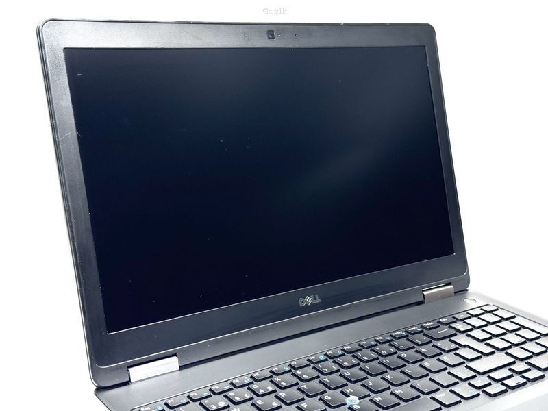Ноутбук Dell Latitude E5570 IPS Intel Core i5 (i5-6200U) 8 Гб 128 Гб SSD Клас B (NTB0426068) Б/В
