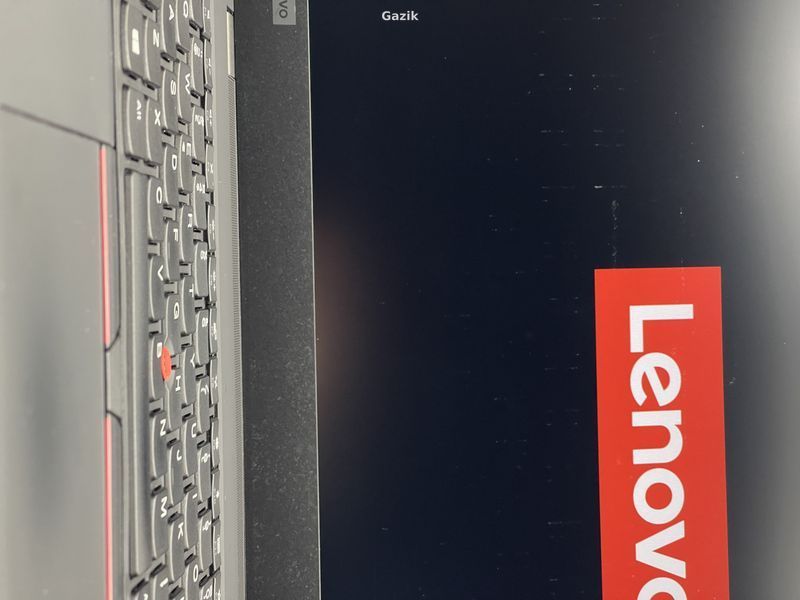 Ноутбук Lenovo ThinkPad T590 IPS Intel Core i5 16 Гб 0 Гб - (Вживаний - Клас A-) RNB1223178 фото