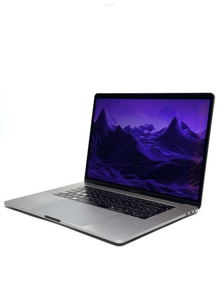 Ноутбук Apple MacBook Pro A1990 Retina Intel Core i7 (i7-8850H) 32 Гб 1 Тб SSD Клас B (GNB1225021) Б/В GNB1225021 фото