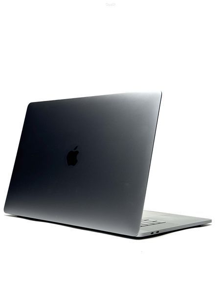Ноутбук Apple MacBook Pro A1990 Retina Intel Core i7 (i7-9750H) 16 Гб 512 Гб SSD Клас B (GNB1225052) Б/В