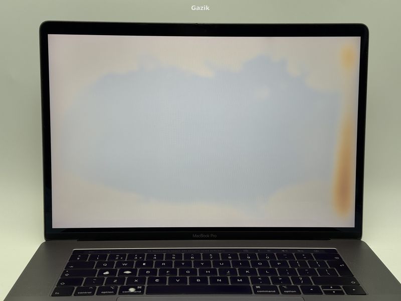 Ноутбук Apple MacBook Pro A1990 Retina Intel Core i7 (i7-8850H) 32 Гб 1 Тб SSD Клас B (GNB1225021) Б/В GNB1225021 фото