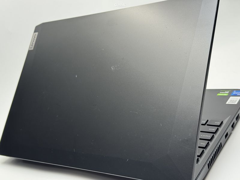 Ігровий ноутбук Lenovo IdeaPad Gaming 3 15IHU6 IPS Intel Core i5 (i5-11320H) 16 Гб 512 Гб SSD Клас A- (NTB1225062) Б/В